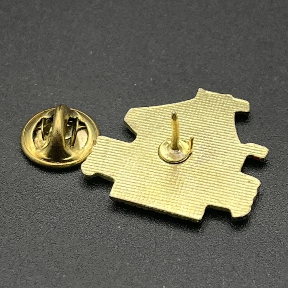 Vintage Plymouth Massachusetts Mayflower‎ Ship USA Lapel Hat Pin